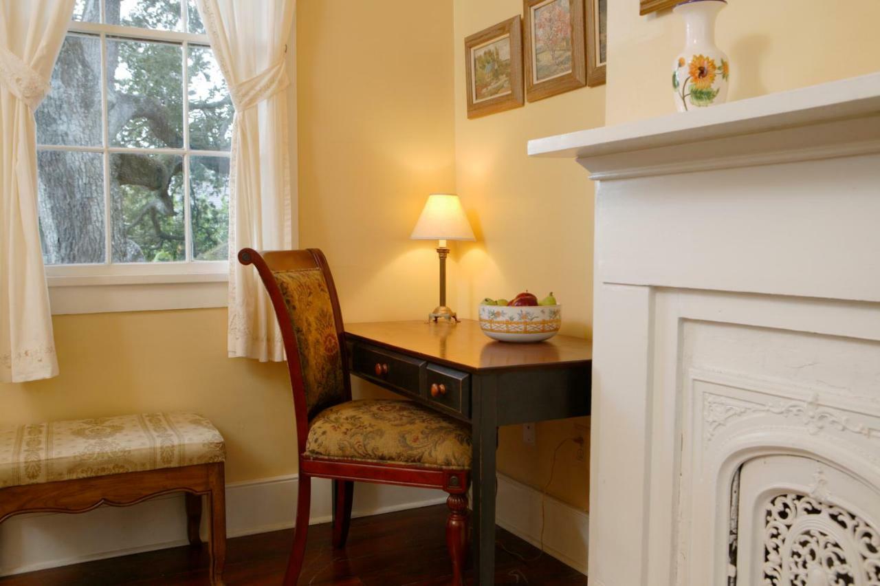 Ashton'S Bed And Breakfast New Orleans Exterior photo
