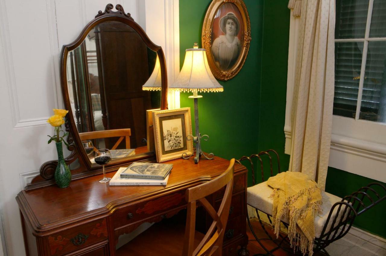 Ashton'S Bed And Breakfast New Orleans Exterior photo